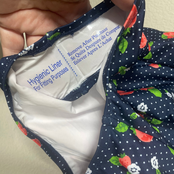 ModCloth XS The Brandy Underwire One-Piece Swimsuit Blue Strawberry Print - Picture 8 of 13